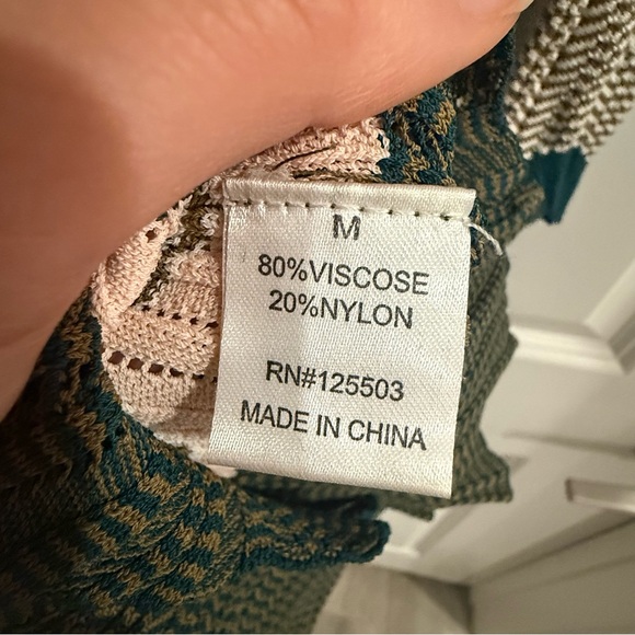 Ronny Kobo Boho Cheffie Chevron Patterned Long Sleeve Maxi Dress-Olive Green - Picture 7 of 11